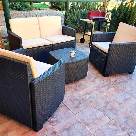 L'Estasi Tanca Piras A Bordo Piscina Con Vista Mare Villa Nebida Kültér fotó