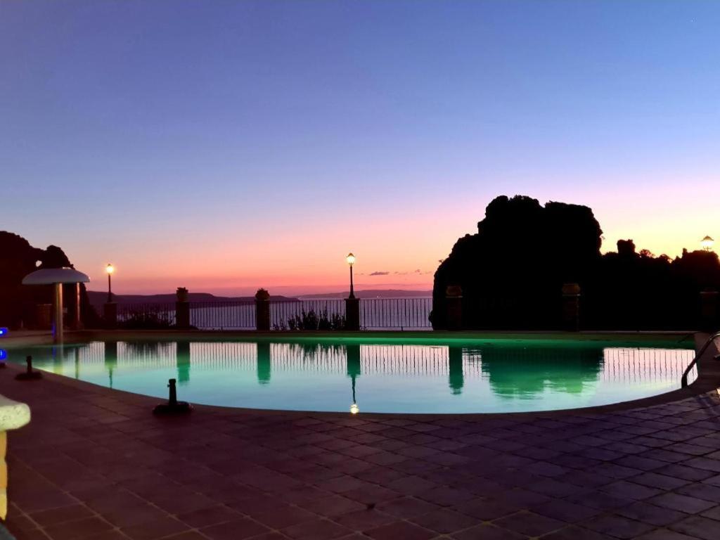 L'Estasi Tanca Piras A Bordo Piscina Con Vista Mare Villa Nebida Kültér fotó