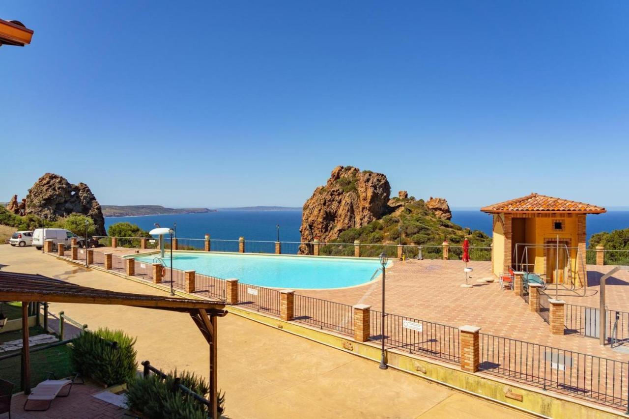 L'Estasi Tanca Piras A Bordo Piscina Con Vista Mare Villa Nebida Kültér fotó